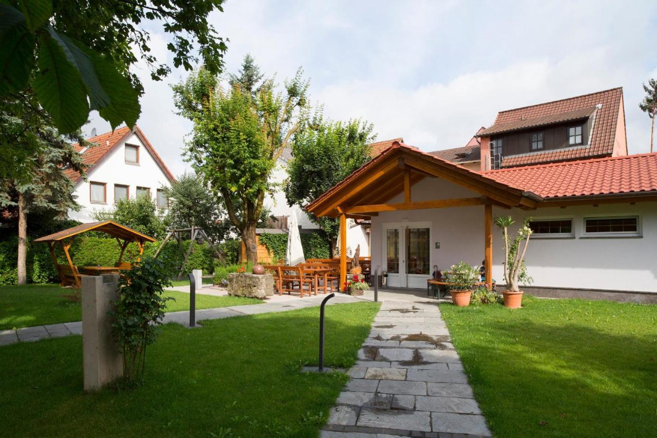 Hotel Gasthaus zur Wolfsschlucht Sugenheim Exterior foto
